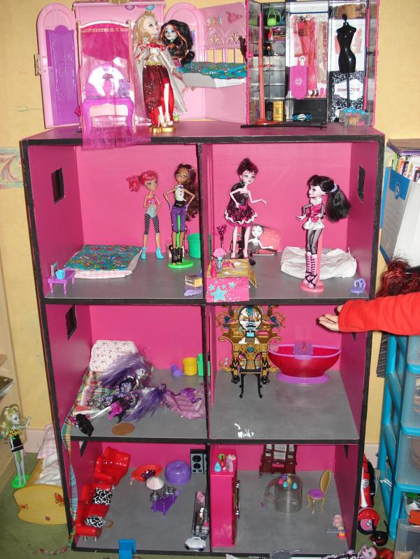La maison de poupées
