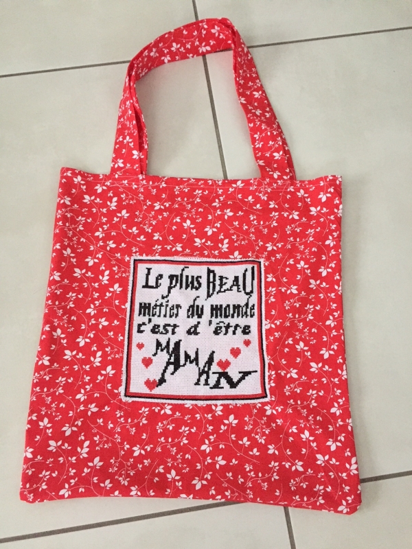 Tote bag avec broderie